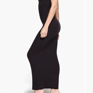 NWT SKIMS fits everyone Black bodycon Dress